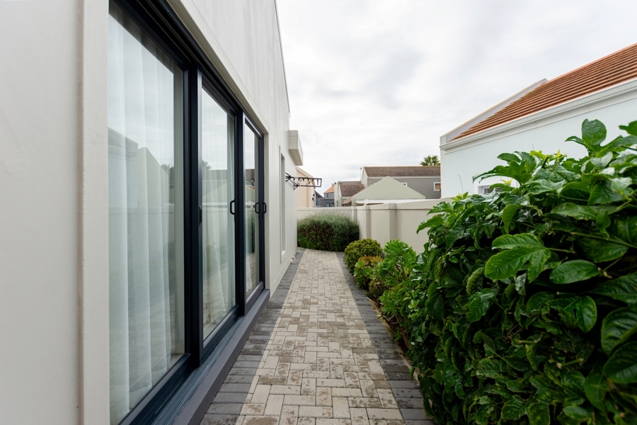3 Bedroom Property for Sale in Port Owen Western Cape